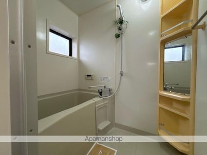 イースト１６Ａ・Ｂ・Ｃ棟[2DK/42.11m2]のバス