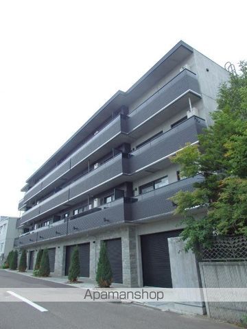 SーRESIDENCE宮の森の外観写真