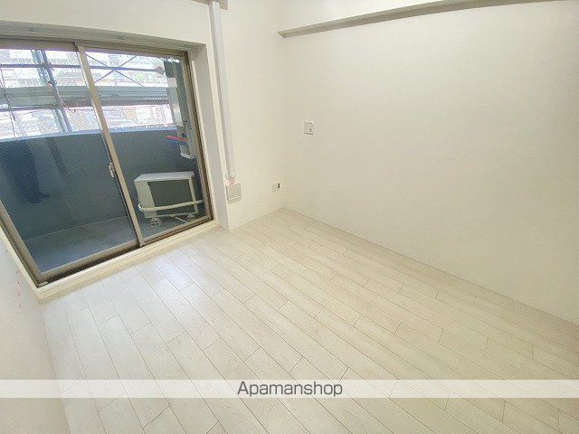 セレニテ江坂グランデの内装写真