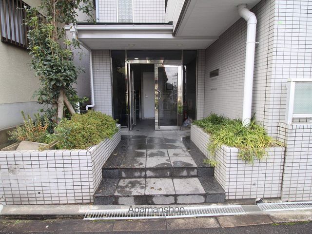 宮之阪マンションの玄関写真