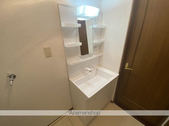 DUPLEX 国王81Aの内装写真