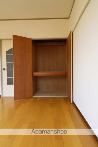 自由ヶ丘ハイツの内装写真
