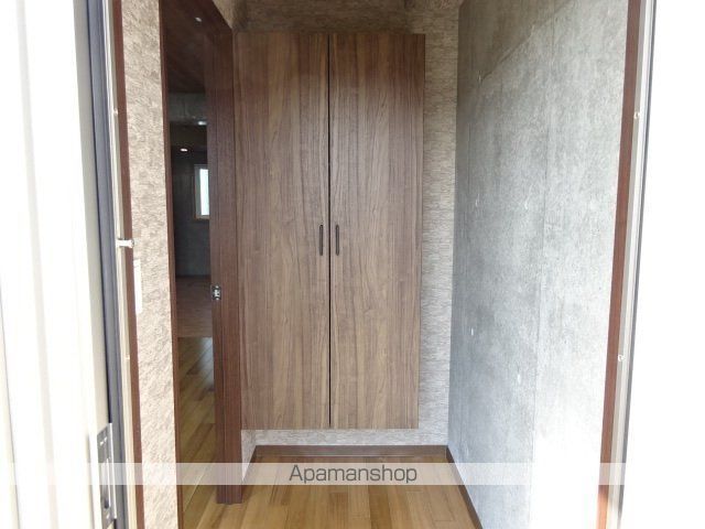レジデンスマンワVIIIの内装写真