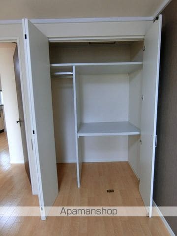 フレグランス上中山の内装写真