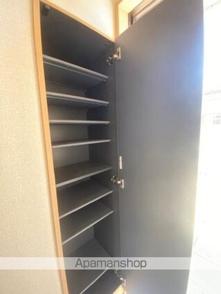 パセオプラシード上杉[1K/26.49m2]の玄関