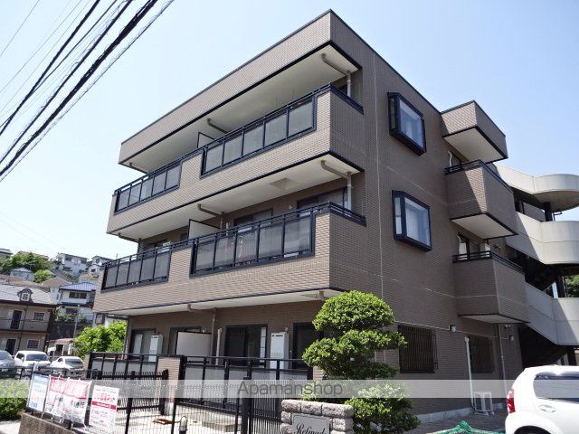 東大和市狭山のマンションの外観1