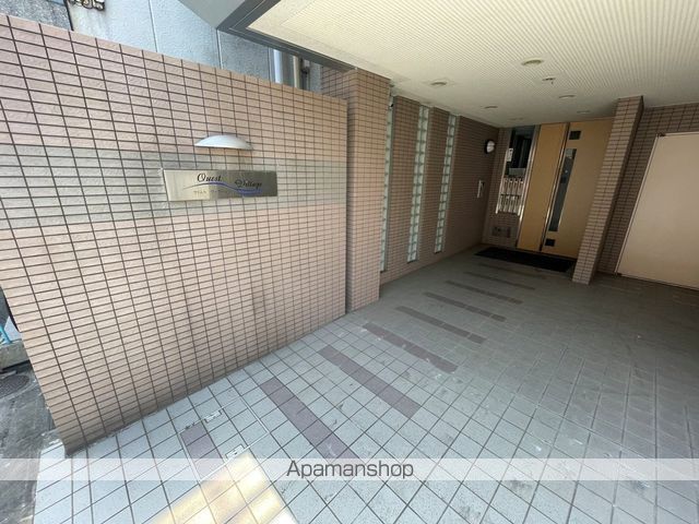 ウエストヴィラージュの玄関写真