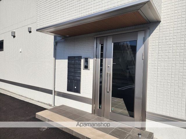 PREMILIFE須賀IIの玄関写真