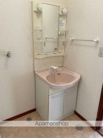 可部線 七軒茶屋駅 徒歩9分 2階建 築42年の内装写真