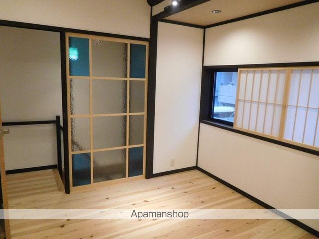 小山元町京町家の内装写真
