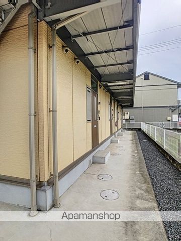 フューチャー江並の玄関写真
