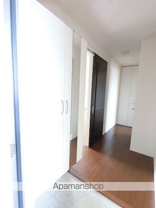 ヴィラ清流[2LDK/61.74m2]の玄関