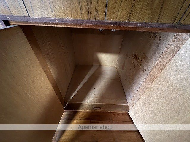 中野東5丁目戸建ての内装写真