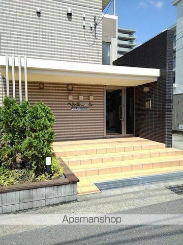 ベル エミールの玄関写真