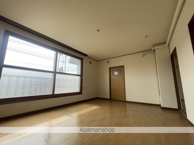 マンション正冨の内装写真
