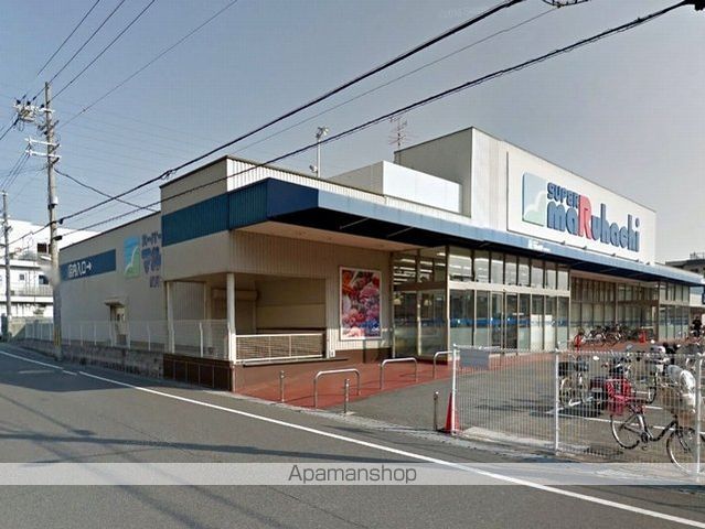 アドウニスの周辺写真