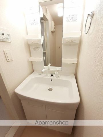 ライトブレス Bの内装写真
