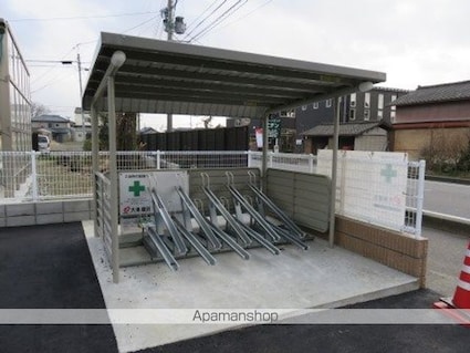 ムーランゼⅠ[1LDK/45.84m2]の外観3