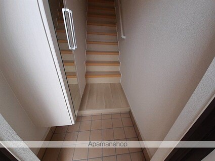 グランデージ[1LDK/46.29m2]の玄関