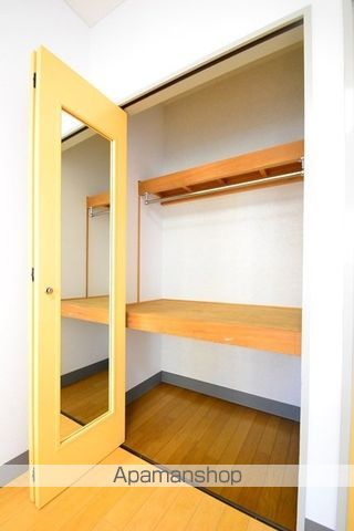 タウンハウス榎町の内装写真