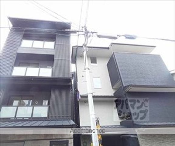 ウェルスクエア京都西陣WESTの外観写真