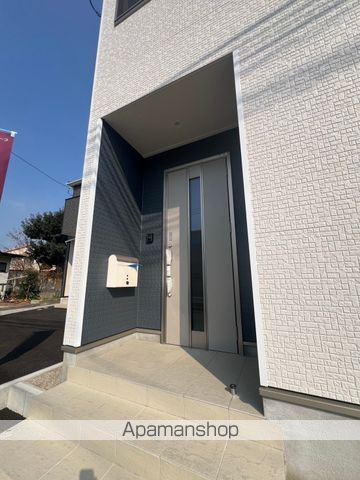 豊肥本線 南熊本駅 徒歩12分 2階建 築3年の玄関写真
