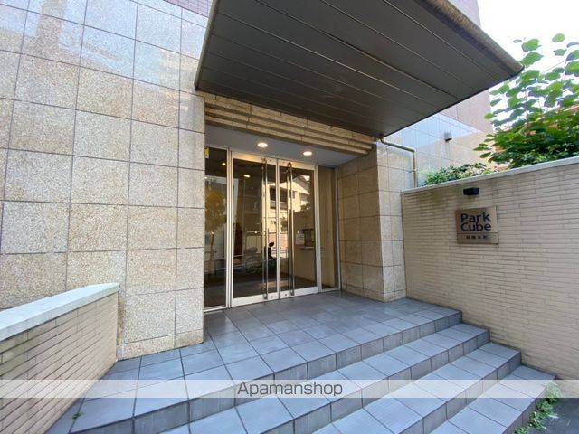 パークキューブ板橋本町の玄関写真
