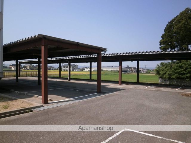 JーHOUSE杉田の外観写真