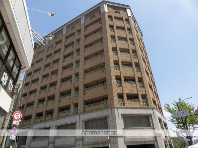 WIN ROAD 江坂の外観写真