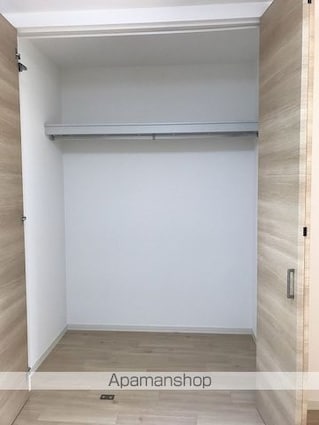 クレセントガーデン　Ｂ棟[2LDK/54.82m2]の収納