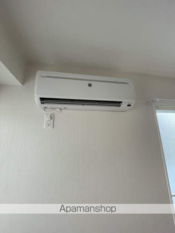 LIVING WITH MOTOの内装写真