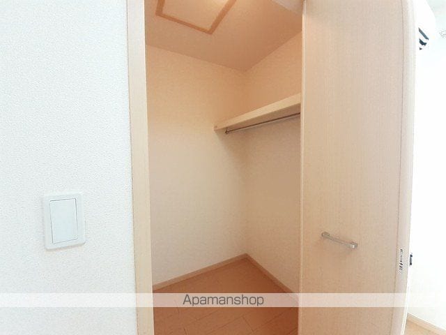 ヴィラローレル清住の内装写真