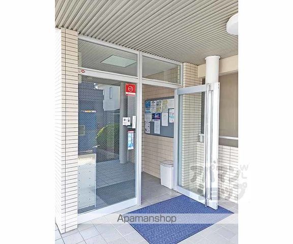 奈良線 黄檗駅 徒歩10分 5階建 築37年の玄関写真