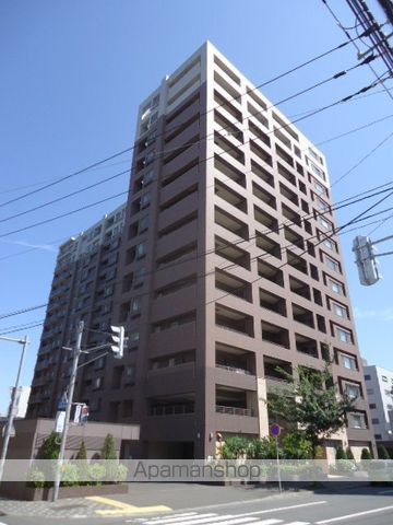 ライオンズマンション知事公館前の外観写真