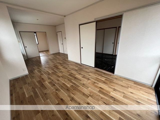メゾン・ベルラルジュ カトレア館の内装写真