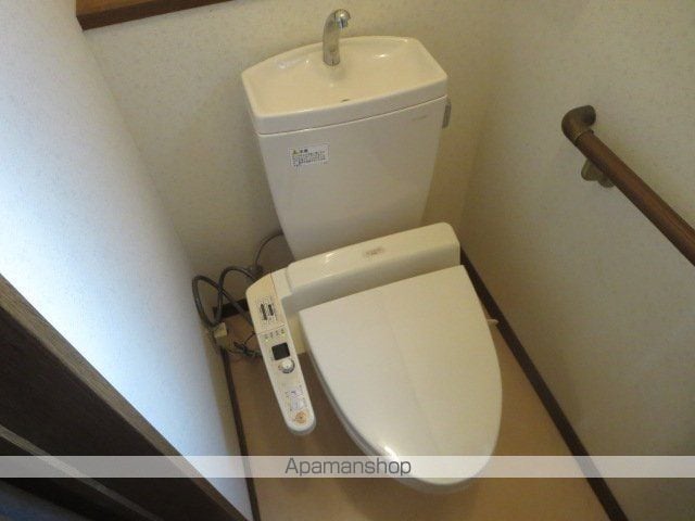 予讃線 観音寺駅 徒歩37分 2階建 築20年の内装写真