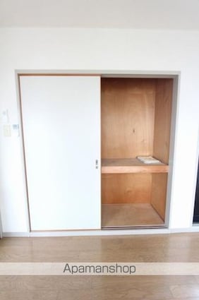 メゾン塩屋[1DK/20.82m2]の収納