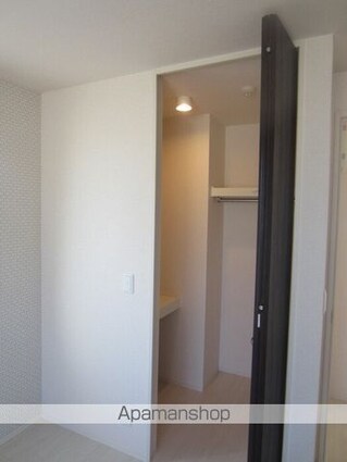 アルモニー　Ｂ棟[3LDK/67.51m2]の収納