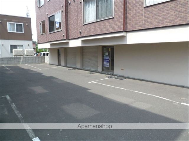ツインコートプラスティの内装写真