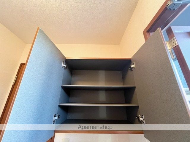 ダイヤモンドシーダー八番館の内装写真