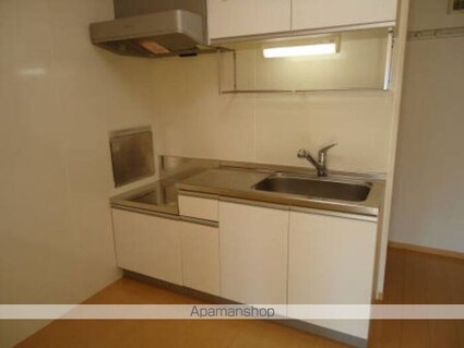 スピカ田中　Ｂ棟[2K/33.39m2]のキッチン