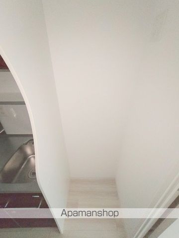 セレニテ九条リアンの内装写真
