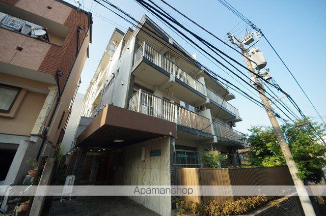 四谷グリーンマンションの外観写真