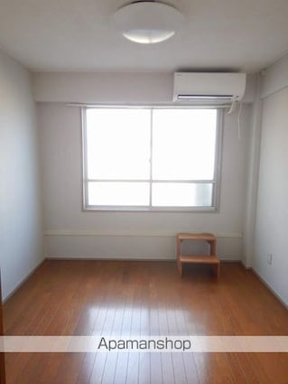 カーム山城[2K/25m2]のリビング・居間