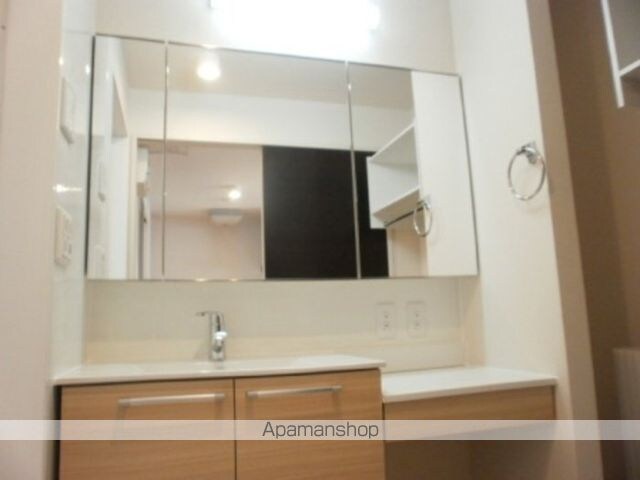 和歌山県和歌山市木ノ本[2LDK/59.87m2]の洗面所