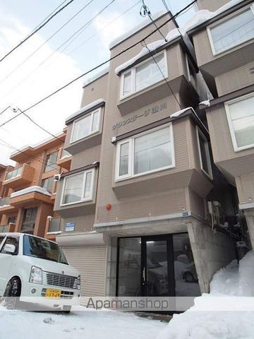 グランステージ澄川の玄関写真