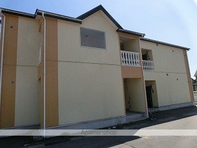 富山地鉄不二越上滝 上堀駅 徒歩26分 2階建 築18年の外観写真