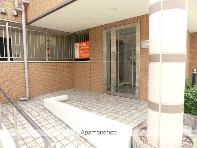 メゾン バイタル A棟の外観写真