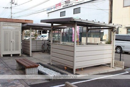 カサルビア[3LDK/66.78m2]の共用部2