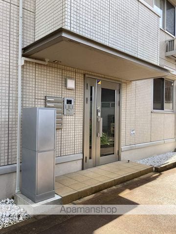 ファミール・カメリアの外観写真